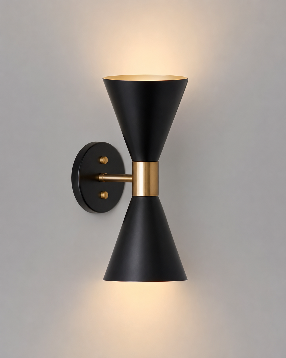 Lunora Mid-Century Vägglampa