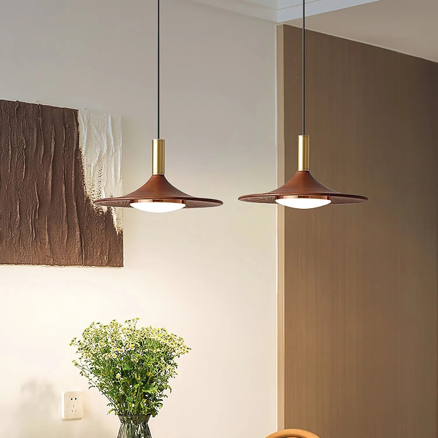 Hat Midcentury Pendel